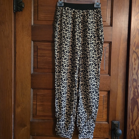 Jideng Pants - Jideng Leopard Print Joggers